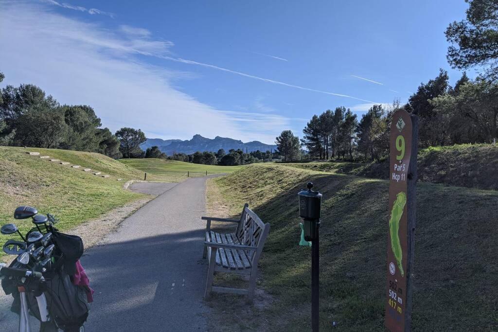 Joli F2 Saint Endreol Hameau Palayson Var La Motte Dış mekan fotoğraf